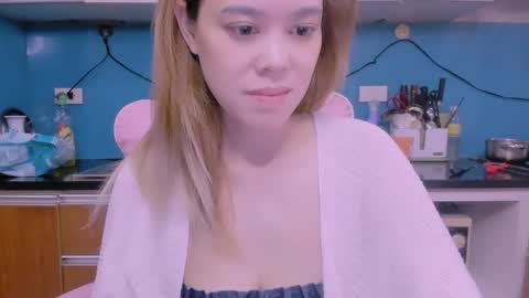 Kelly online show from February 13, 5:03 am