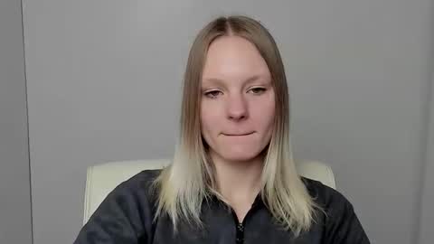 Kelly online show from October 8, 12:14 pm