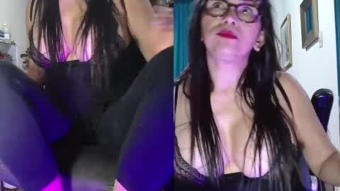 Snapshot of kelly_squirting chatting on June 6, 2:49 am KELLY online show from June 6, 2:49 am