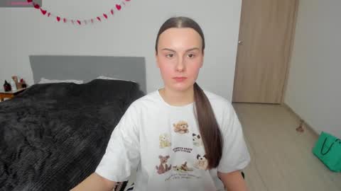 Im Kelly online show from February 17, 12:01 pm