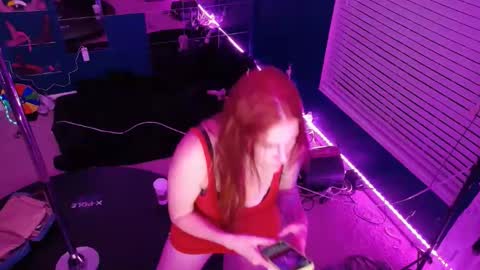 Snapshot of kellypayne chatting on March 19, 1:53 am Kelly Payne online show from March 19, 1:53 am