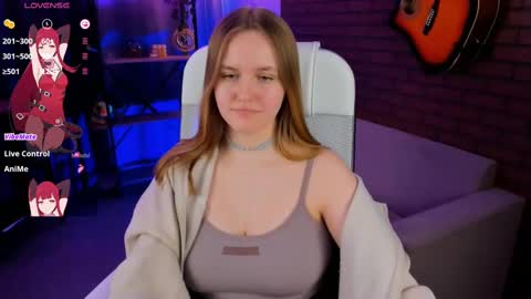 kelly online show from February 15, 12:01 pm