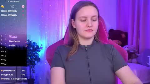 kelly online show from October 19, 7:58 pm