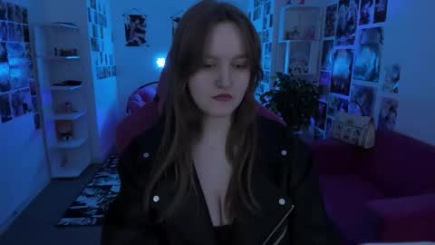 kelly online show from February 12, 9:15 am