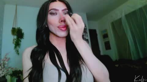 Kelsi  online show from April 11, 7:45 am