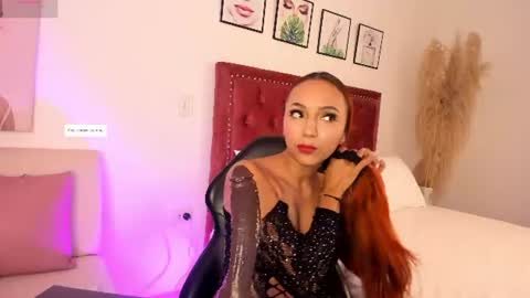 Snapshot of kelsey_foxyy chatting on July 17, 12:45 pm Kelsey online show from July 17, 12:45 pm