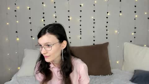 Kelsirabenold online show from February 18, 4:52 am