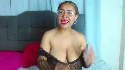 kelvin jhoseht2 online show from January 7, 4:37 am