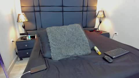 Ken Smith online show from January 10, 3:18 am