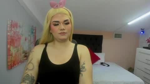 Snapshot of ken_star_23 chatting on May 9, 8:25 pm Ken online show from May 9, 8:25 pm