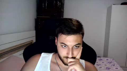 Snapshot of kenan_10 chatting on July 22, 5:05 pm kenan online show from July 22, 5:05 pm