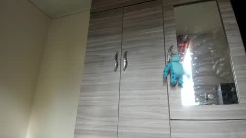 Snapshot of kenan_2601 chatting on May 16, 8:07 pm kenan 2601 online show from May 16, 8:07 pm