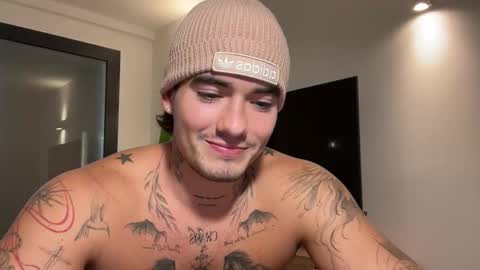 luis carlos esteban online show from October 28, 3:47 pm