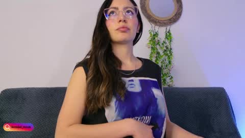 Snapshot of kendal_mosk chatting on May 1, 5:39 pm Valery online show from May 1, 5:39 pm
