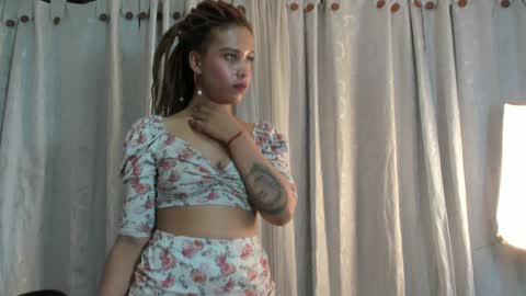 Snapshot of kendall__quinn chatting on January 16, 7:28 am Kendall online show from January 16, 7:28 am