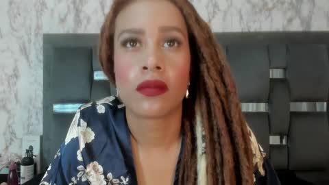 Snapshot of kendall__quinn chatting on February 18, 3:53 am Kendall online show from February 18, 3:53 am