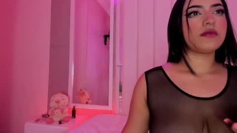 Kendall no Jenner  online show from March 29, 11:16 pm