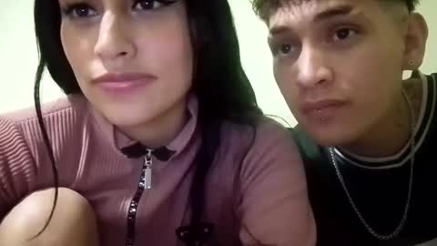 Kendall  Roxy online show from May 18, 3:02 am