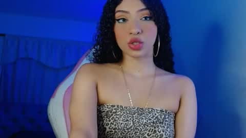 Snapshot of kendallrush2 chatting on January 9, 2:22 am  Kendall Rush online show from January 9, 2:22 am