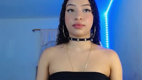 Snapshot of kendallrush2 chatting on February 3, 8:57 am  Kendall Rush online show from February 3, 8:57 am