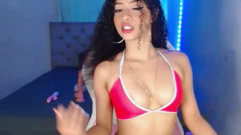 Snapshot of kendallrush2 chatting on February 6, 8:45 pm  Kendall Rush online show from February 6, 8:45 pm