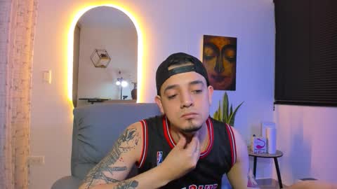 kendel_dimitri online show from February 23, 3:26 am