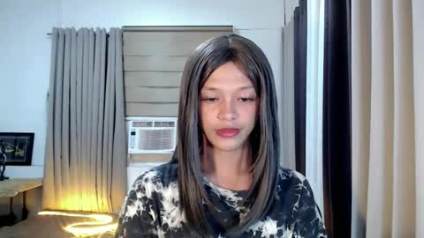 Snapshot of kendra_lunaxx chatting on February 22, 9:41 am kendra_lunaxx online show from February 22, 9:41 am