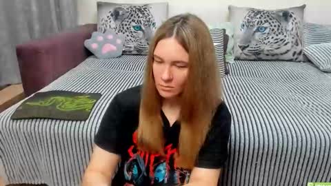 Kendra online show from February 11, 11:54 pm