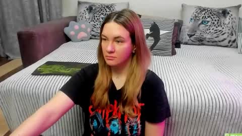 Kendra online show from March 4, 12:27 am