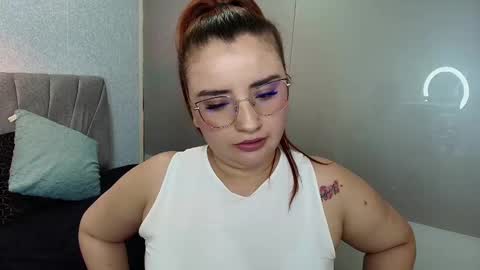 Snapshot of kendraaniston chatting on February 19, 5:27 pm Kendra Aniston online show from February 19, 5:27 pm