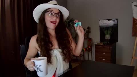 Kendra online show from February 4, 3:01 am