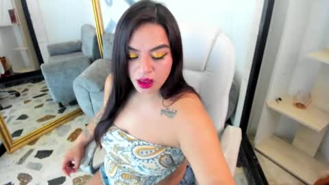 Snapshot of kendradior1 chatting on June 8, 12:27 pm Kendra online show from June 8, 12:27 pm