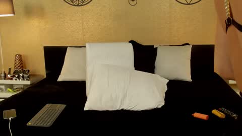 KENDRA online show from February 16, 4:31 am