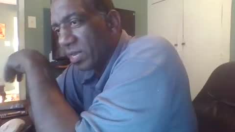 Snapshot of kendreko049 chatting on March 1, 8:33 pm KENDREKO online show from March 1, 8:33 pm