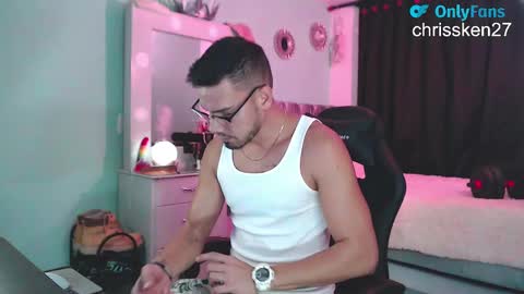 Chriss Morales online show from February 14, 1:56 am