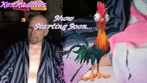 Snapshot of kenkuddles chatting on June 11, 2:33 am Ken Kuddles online show from June 11, 2:33 am