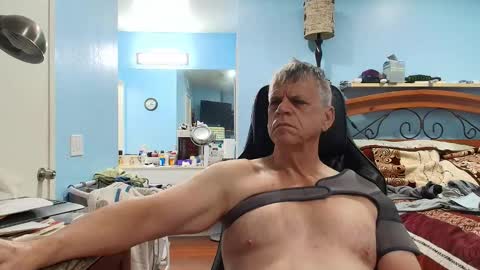 kent_ham online show from April 3, 3:54 pm