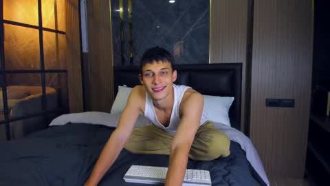 Peter     online show from March 20, 4:34 pm