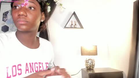 KENTHA  online show from April 17, 10:29 am