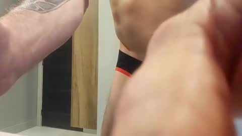 kenw34 online show from December 15, 3:53 pm