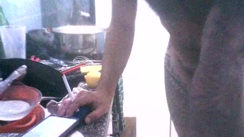 Snapshot of keny06 chatting on December 8, 9:02 am keny06 online show from December 8, 9:02 am