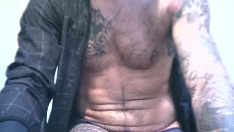 Snapshot of keny06 chatting on December 17, 8:45 am keny06 online show from December 17, 8:45 am