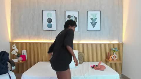 kenya  online show from February 25, 3:43 pm