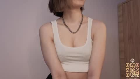 Lisa online show from March 22, 8:12 pm