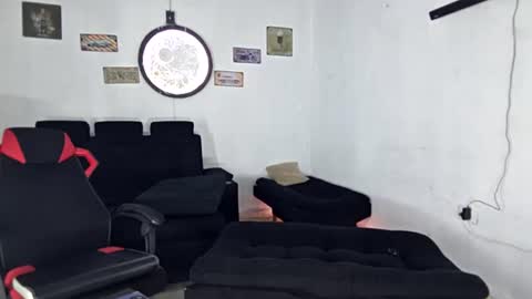 Snapshot of kerlinn2711 chatting on July 10, 7:16 pm dany wolf002 online show from July 10, 7:16 pm
