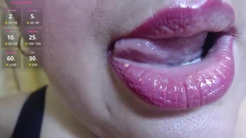 K E R L Y online show from March 25, 6:36 pm