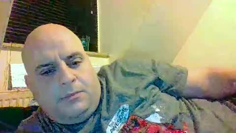 kermit2204 online show from February 15, 2:47 am