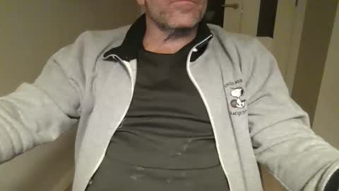 Snapshot of kermitgp3 chatting on December 13, 8:25 pm Anton online show from December 13, 8:25 pm