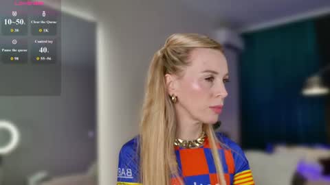 Snapshot of kessedisson chatting on June 18, 8:57 pm KessEdisson online show from June 18, 8:57 pm