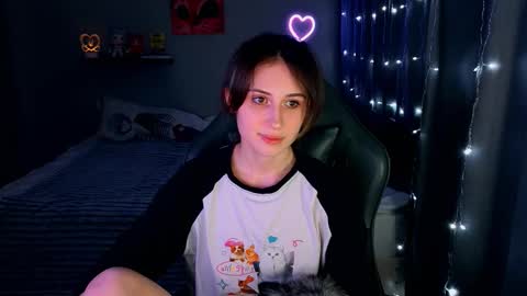 Snapshot of keti_moon chatting on February 17, 5:52 pm Keti 3 online show from February 17, 5:52 pm